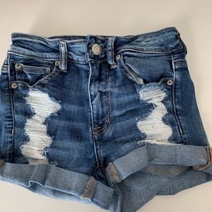 American Eagle shorts!